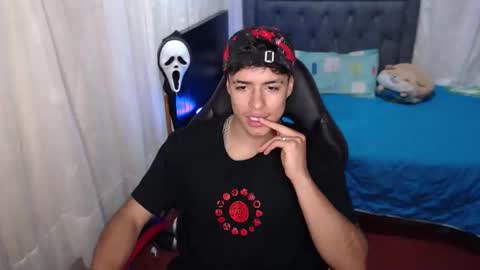 Jacobbakerr online show from 02.24.26