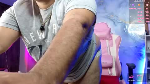 Snapshot of jacoob_woods chatting on 04.18.26 daddy sir master bear online show from 04.18.26