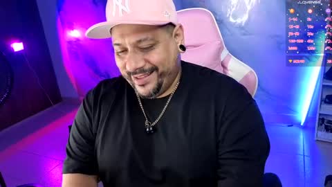Snapshot of jacoob_woods chatting on 04.21.26 daddy sir master bear online show from 04.21.26