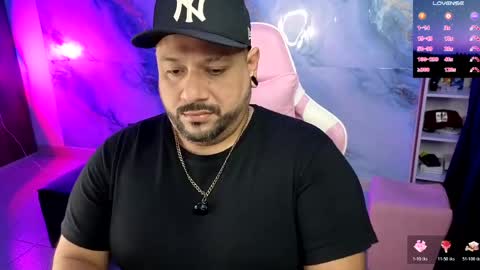 Snapshot of jacoob_woods chatting on 04.27.26 daddy sir master bear online show from 04.27.26