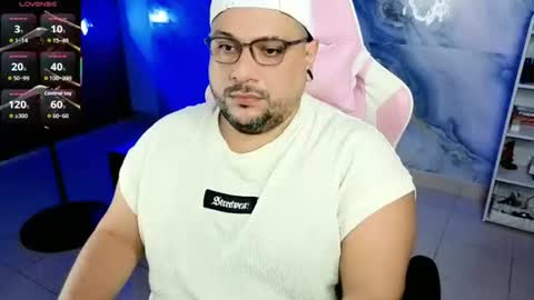 Snapshot of jacoob_woods chatting on 06.15.26 daddy sir master bear online show from 06.15.26