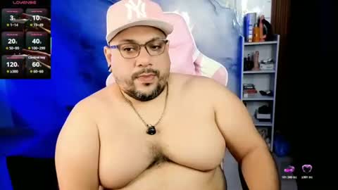 Snapshot of jacoob_woods chatting on 06.20.26 daddy sir master bear online show from 06.20.26