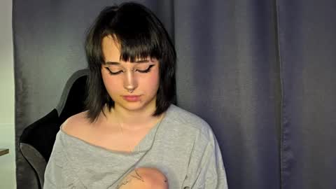 Sofia online show from 04.08.26