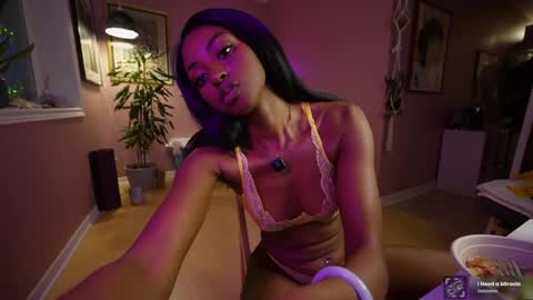 Snapshot of jada_valentine chatting on 05.18.26 Jada online show from 05.18.26