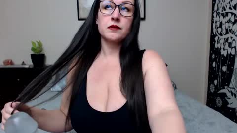 Snapshot of jadacoxxx chatting on 01.22.25 JadaCoxxx online show from 01.22.25