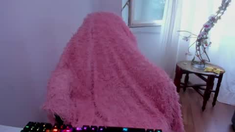 Jade online show from 06.12.26