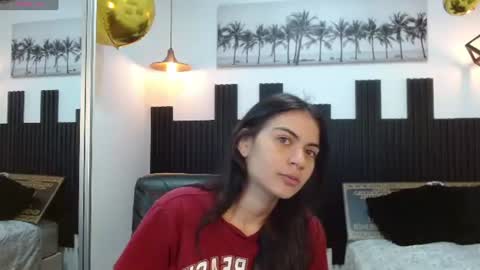 Snapshot of jade_aitana chatting on 07.16.26 jade_aitana online show from 07.16.26