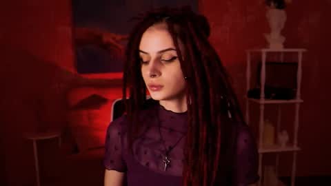 Snapshot of jade_castle chatting on 05.13.26 jade_castle online show from 05.13.26