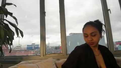 Snapshot of jade_chers chatting on 05.27.26 jade_chers online show from 05.27.26