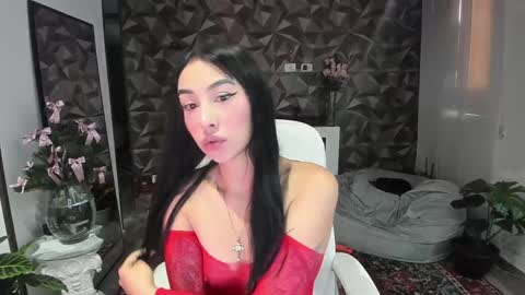 Snapshot of jade_porn chatting on 12.06.24 Jade  independent model online show from 12.06.24