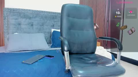 karlla scarlet online show from 02.21.26