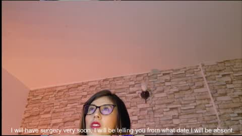 jade white  online show from 05.05.26