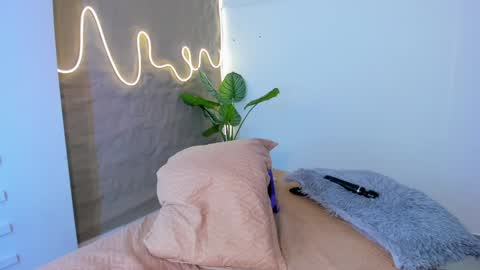 jadee__ online show from 01.31.25