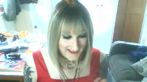 Snapshot of jadeladyboyminx chatting on 02.13.25 Jademinx online show from 02.13.25