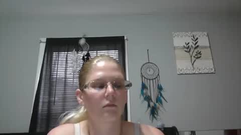 JadeLuv online show from 01.10.26