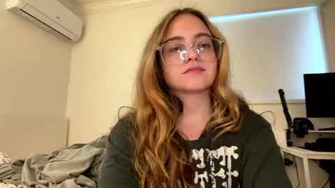 Snapshot of jademonroe0522 chatting on 02.04.26 jademonroe0522 online show from 02.04.26