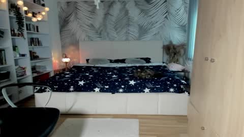 elena online show from 01.29.25