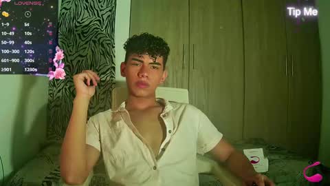 Snapshot of jaedasky_ chatting on 12.05.24 javi15 online show from 12.05.24