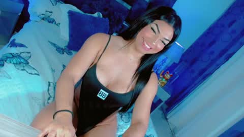 KAMILA D LOS ANGELES online show from 05.21.26