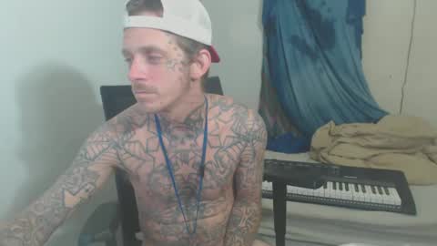 Snapshot of jake265897 chatting on 09.10.25 showingitoff online show from 09.10.25