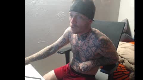 Snapshot of jake265897 chatting on 10.18.25 showingitoff online show from 10.18.25