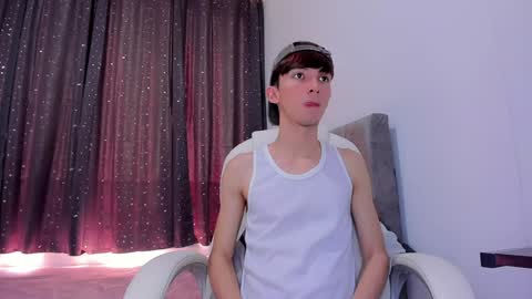 Snapshot of jake_evanss_ chatting on 12.05.24 JAKE online show from 12.05.24