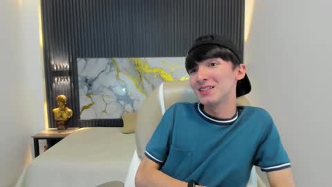 Snapshot of jake_evanss_ chatting on 10.20.25 JAKE online show from 10.20.25