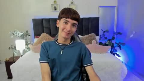 Snapshot of jake_evanss_ chatting on 05.15.26 JAKE online show from 05.15.26