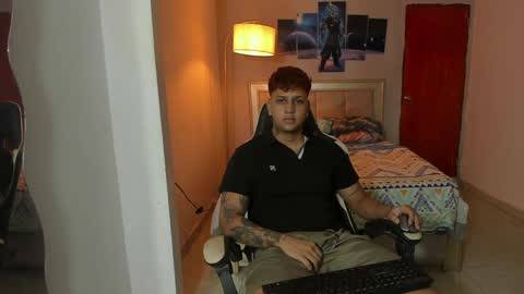 Snapshot of jake_pons chatting on 12.10.24 Jake Pons online show from 12.10.24