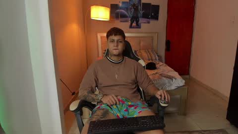 Snapshot of jake_pons chatting on 12.21.24 Jake Pons online show from 12.21.24