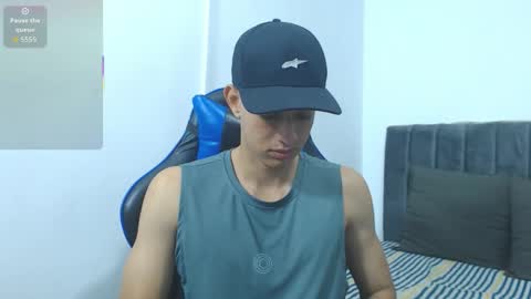 Hi guys im new 3 online show from 11.25.25