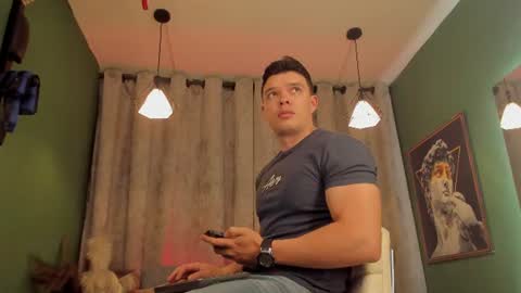 Snapshot of jakee_tyler chatting on 07.14.26 Jake Tyler online show from 07.14.26
