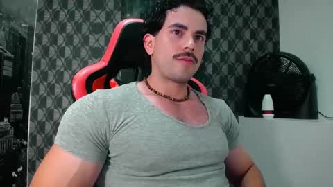 Snapshot of jakeskye chatting on 03.12.25 JakeSkye online show from 03.12.25