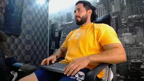 Snapshot of jakeskye chatting on 09.24.25 JakeSkye online show from 09.24.25