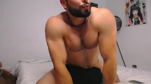 Snapshot of jakeskye chatting on 10.22.25 JakeSkye online show from 10.22.25