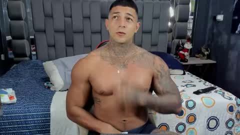 Snapshot of jaketayler10 chatting on 05.11.26 my name is sebas If you come here dont hesitate to say hello Im a guy who really likes having conversations and having hot online show from 05.11.26