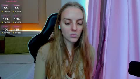 Snapshot of jam_cream chatting on 01.18.26 Sofia online show from 01.18.26