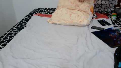 Follow me and Ill follow you back my babies online show from 07.31.26