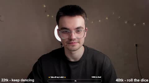 Snapshot of jame_flow chatting on 02.25.25 Hey there Im Jame online show from 02.25.25