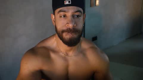 James Axel online show from 11.05.25