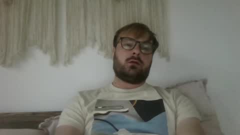 Snapshot of james_heron chatting on 10.19.25 James Heron online show from 10.19.25