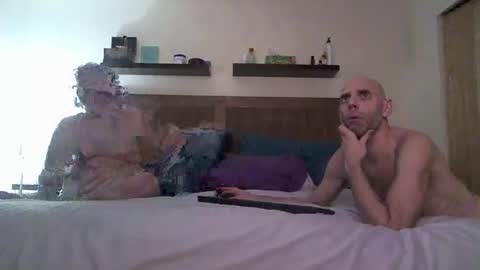 Snapshot of jamesagaineson chatting on 10.28.25 jamesagaineson online show from 10.28.25