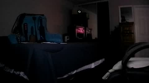 Snapshot of jamesbondage_0069 chatting on 01.01.25 James Bondage online show from 01.01.25