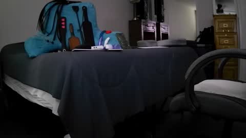 Snapshot of jamesbondage_0069 chatting on 01.26.25 James Bondage online show from 01.26.25