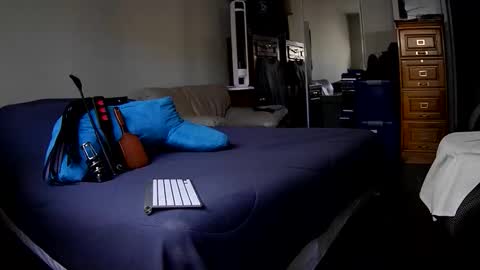 James Bondage online show from 05.31.26