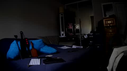 James Bondage online show from 07.10.26