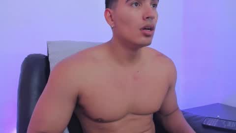 Snapshot of jamesgraay chatting on 02.19.25 James Gray online show from 02.19.25