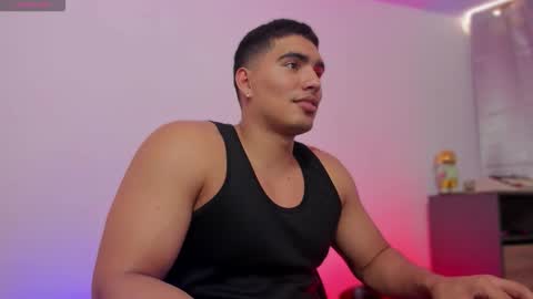 Snapshot of jamesgraay chatting on 10.22.25 James Gray online show from 10.22.25