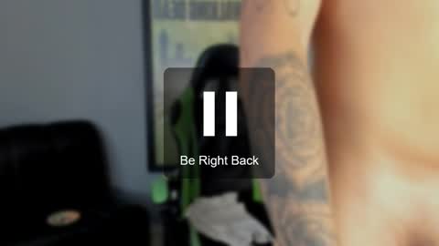 Snapshot of jamesinked_ chatting on 01.29.25 Jamesinked  online show from 01.29.25