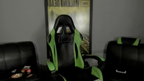 Snapshot of jamesinked_ chatting on 02.26.25 Jamesinked  online show from 02.26.25